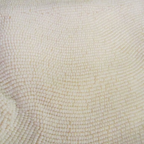 Broadway Exclusive White Sequined Floral Beaded Handbag MOP On Brass Frame - Picture 13 of 15